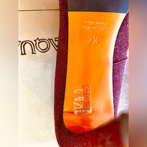 Aquatalia Vero Cuoio Maroon Pumps - Picture 11 of 11